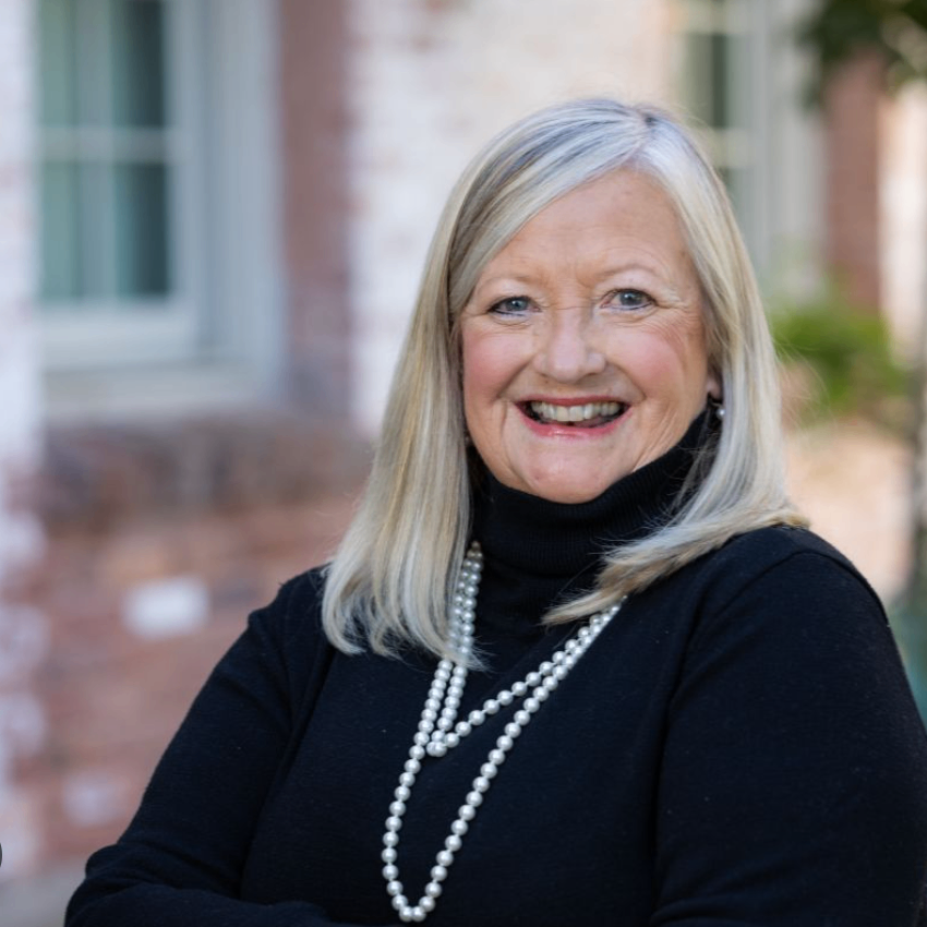 Petaluma City Council, District 3: Karen Nau and Eric Vazquez